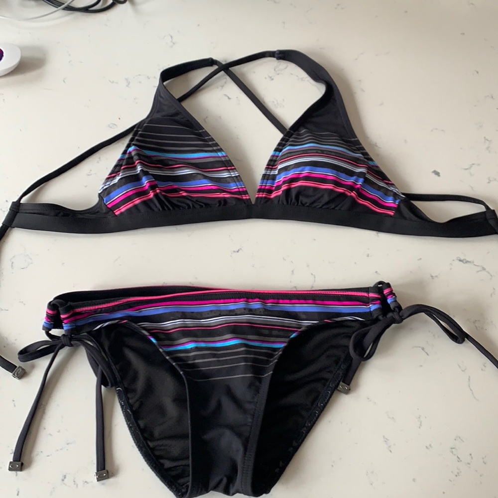 bikini oakley
